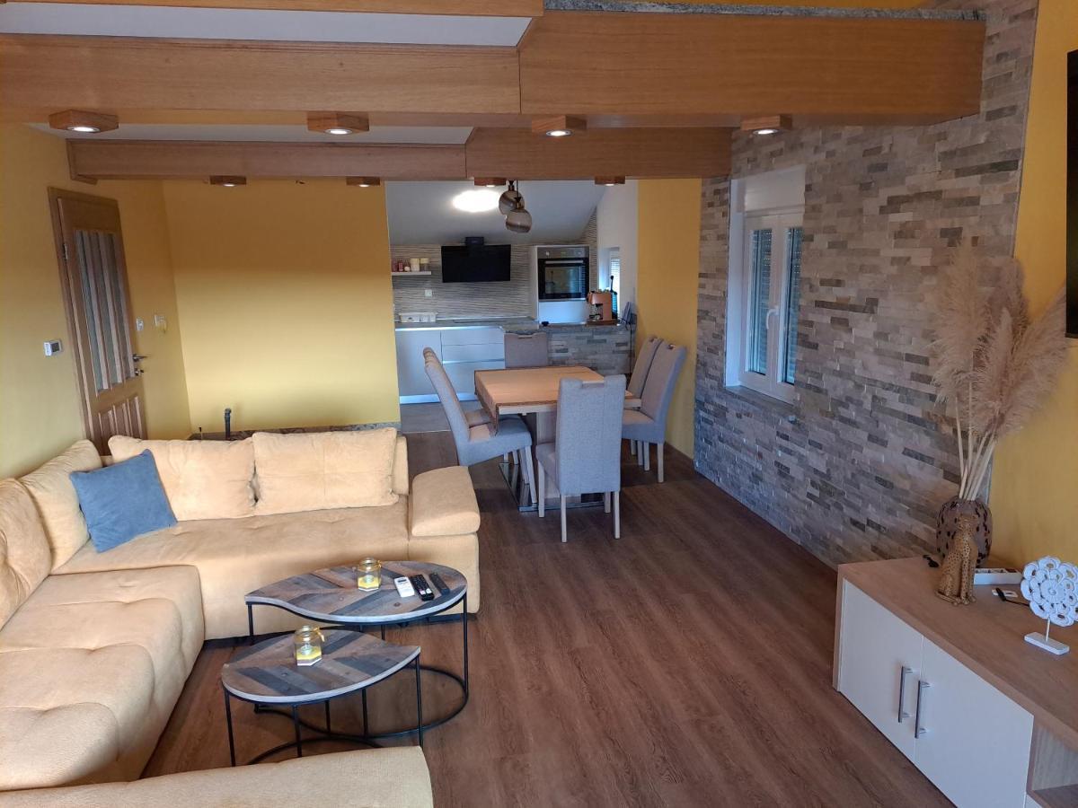 Apartman Vidas Palit Exterior foto