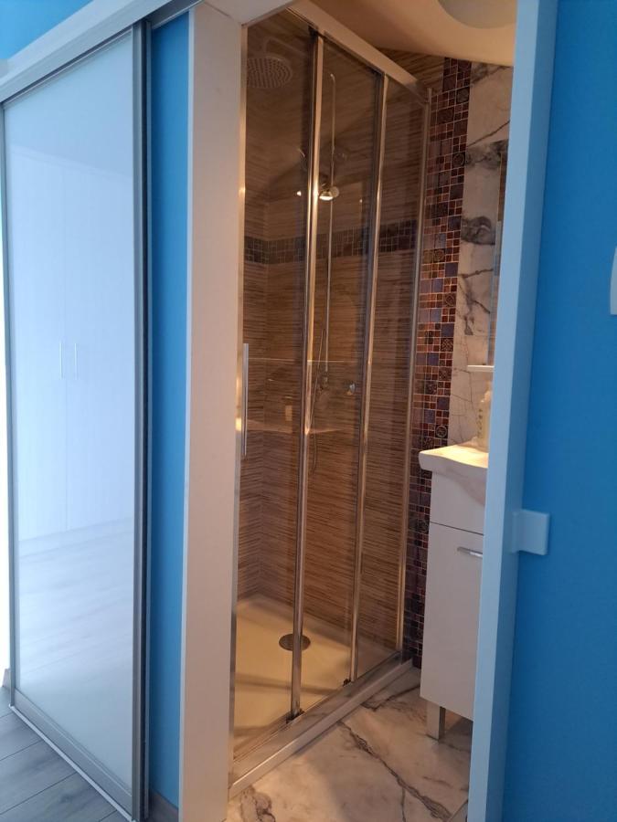 Apartman Vidas Palit Exterior foto